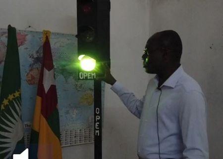 Mise en place des feux de signalisation "Made in Togo" à partir du savoir-faire endogène